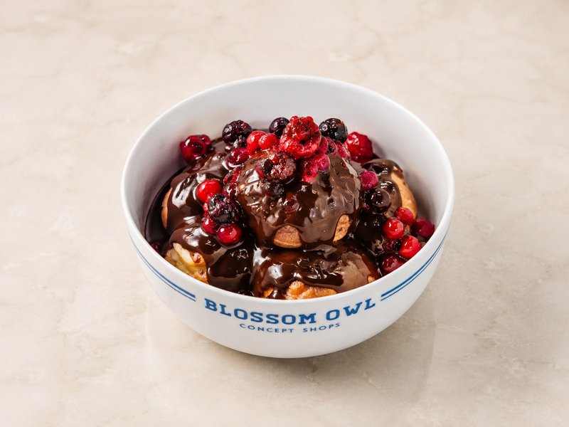 Bitter Berry Profiterole