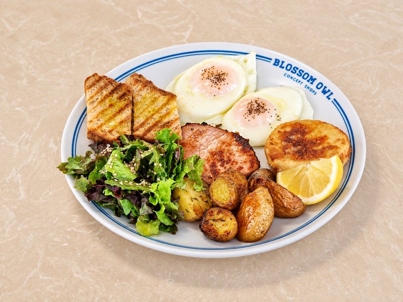 Fried Eggs & Cheese Brunch
