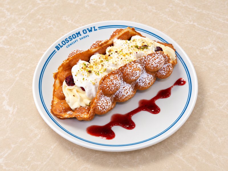 Red Berries Bubble Waffle