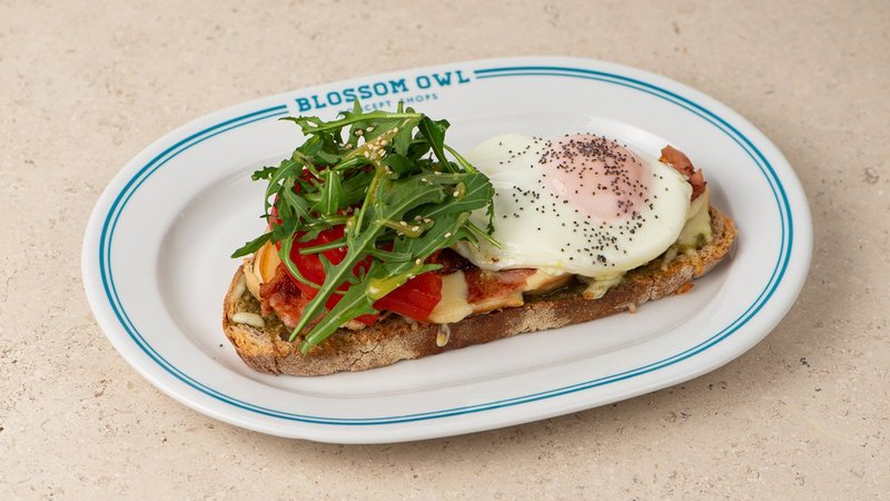 New Yοlk Baked Bruschetta
